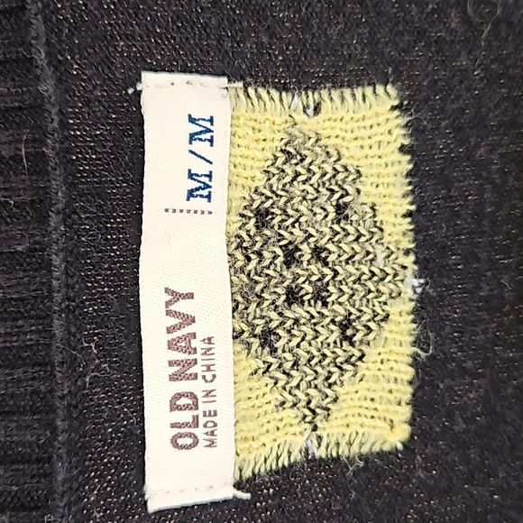 Old Navy Lightweight Sweater - Picture 2 of 5
